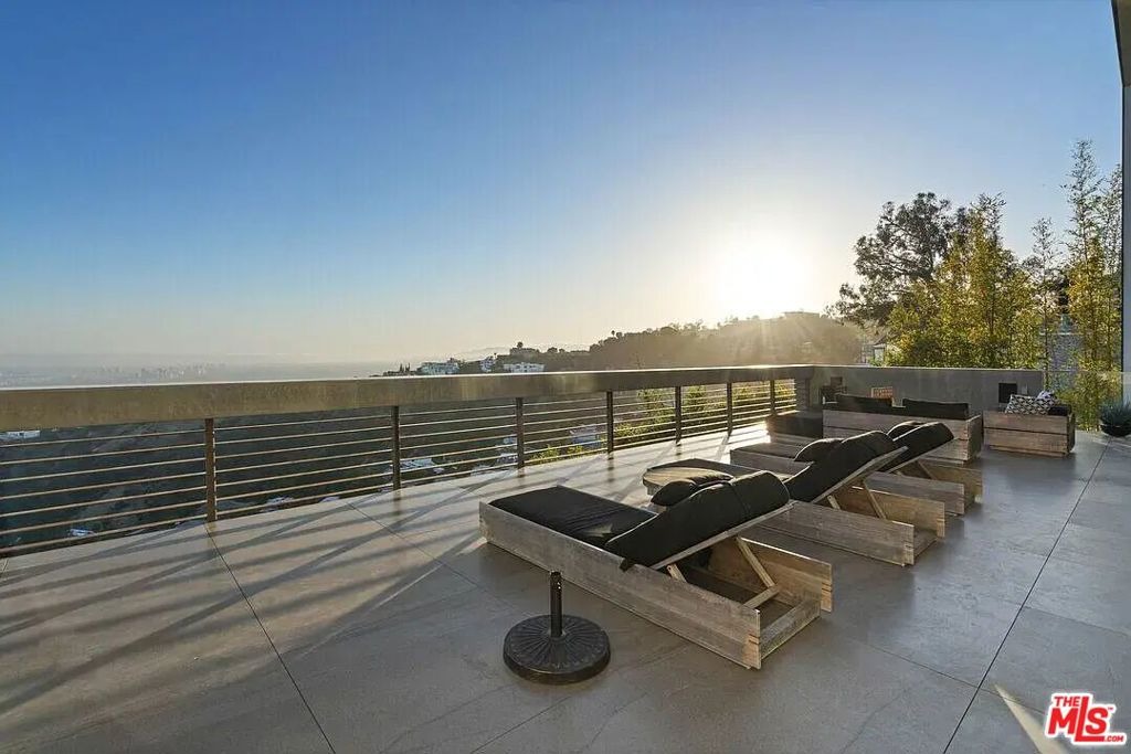 Appian Way, Los Angeles, CA 90046