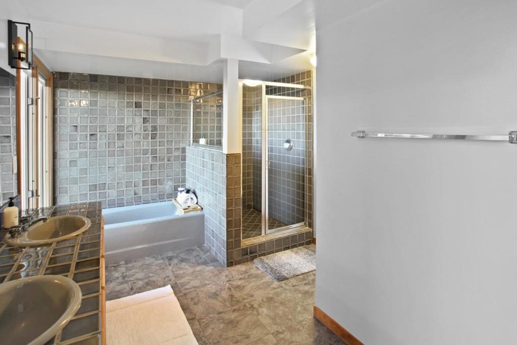 Allen Rd, Redwood City, CA 94062