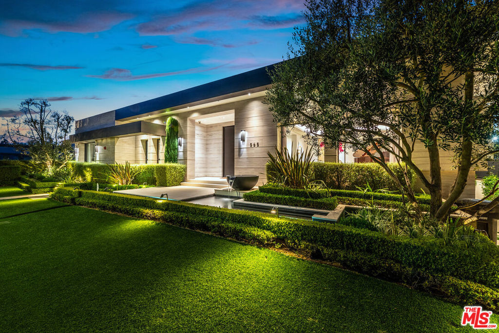 Evelyn Pl, Beverly Hills, CA 90210 #1