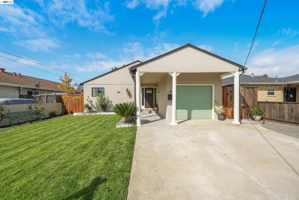 Albany St, Hayward, CA 94544