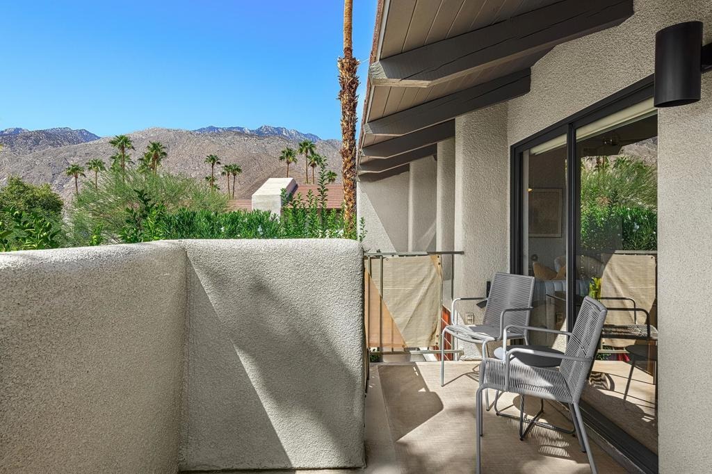 Hermosa Dr, Palm Springs, CA 92262