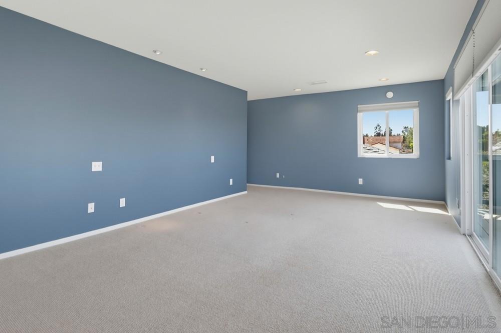 Forrestal Rd, San Diego, CA 92120