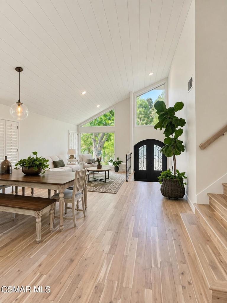 Raindance St, Thousand Oaks, CA 91360