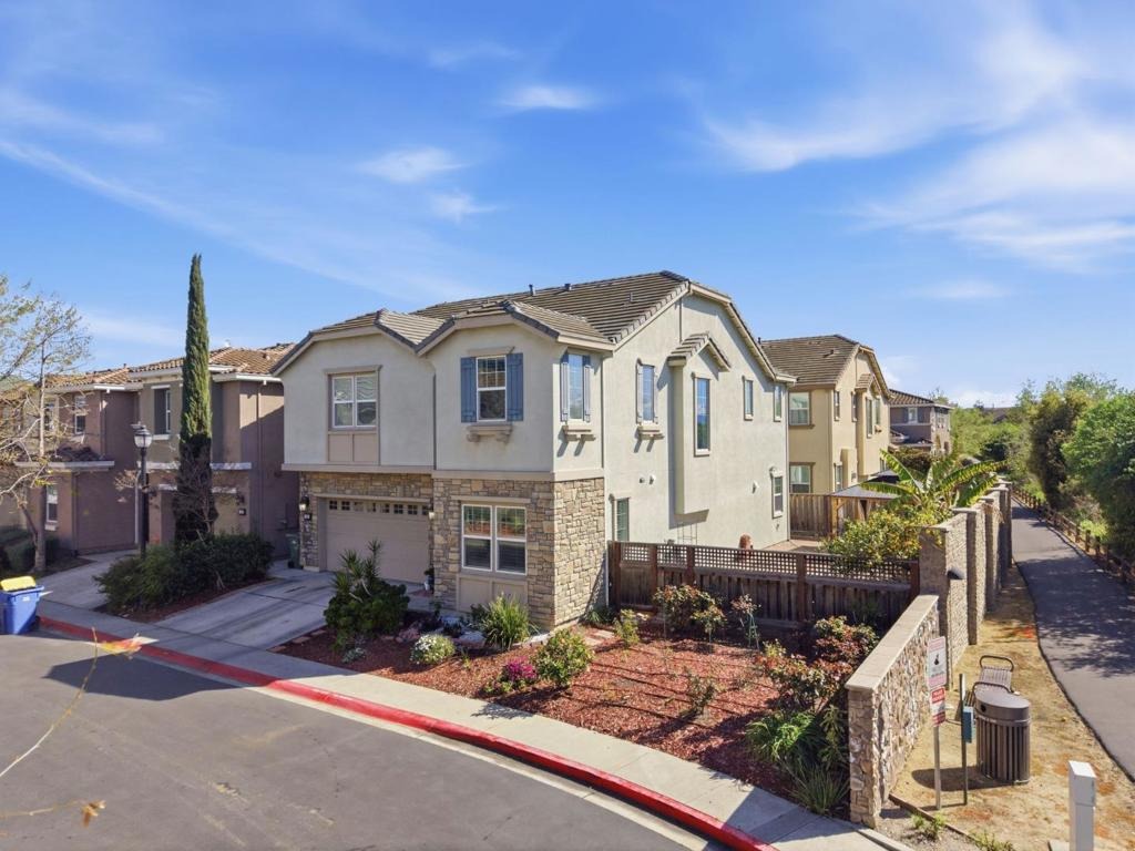 Chysis Rd, Milpitas, CA 95035