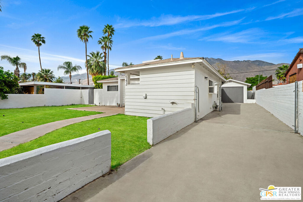 Paseo DE Anza , Palm Springs, CA 92262