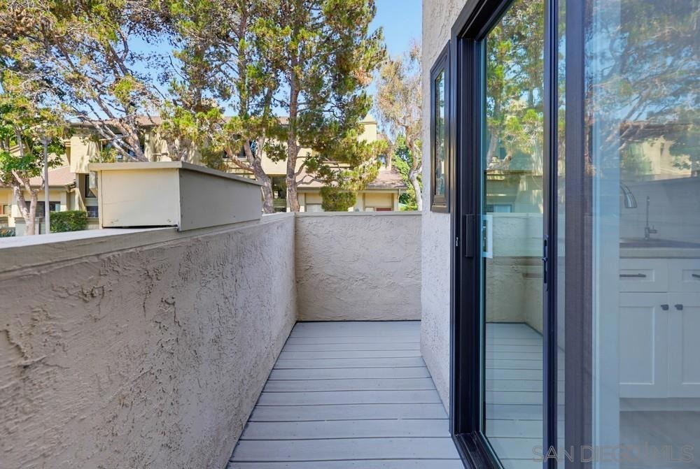 Caminito Eastbluff , LA Jolla, CA 92037