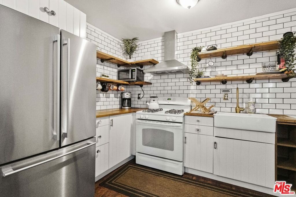 54th St, Los Angeles, CA 90062