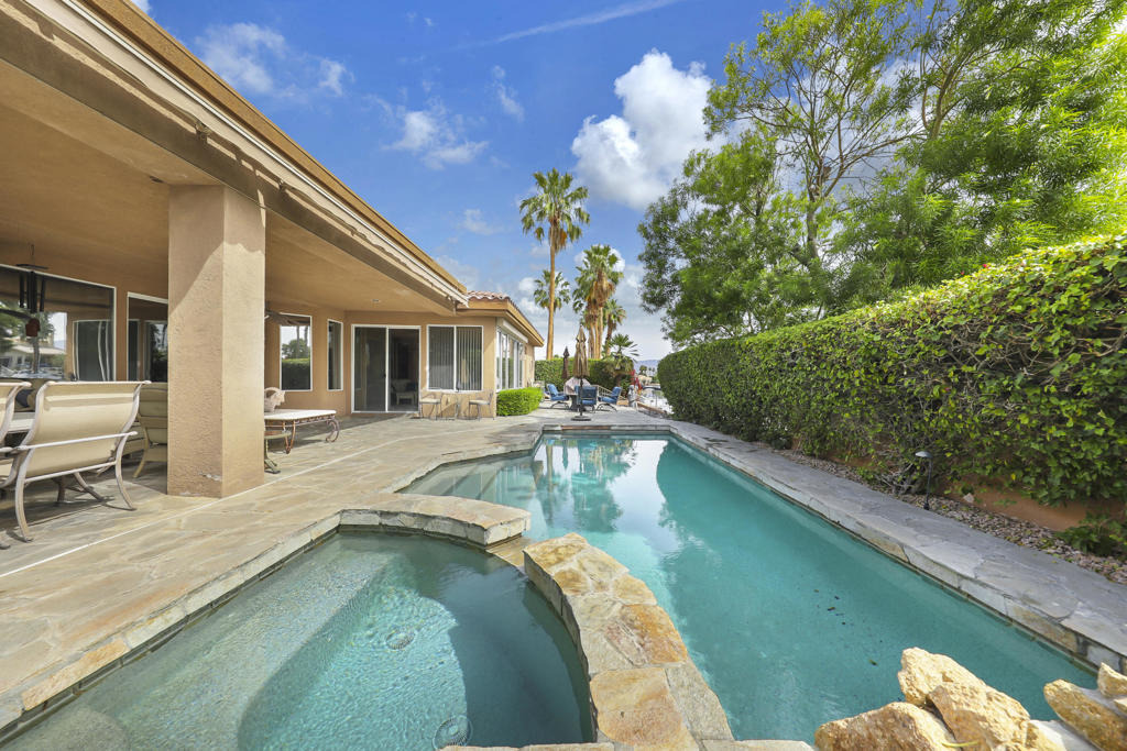 Via Montana , LA Quinta, CA 92253