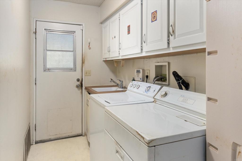El Camino Real , Encinitas, CA 92024