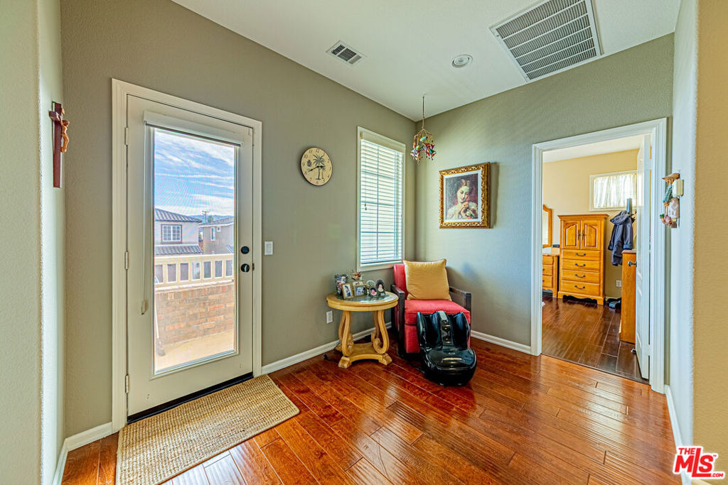 Maple Ave, Torrance, CA 90505