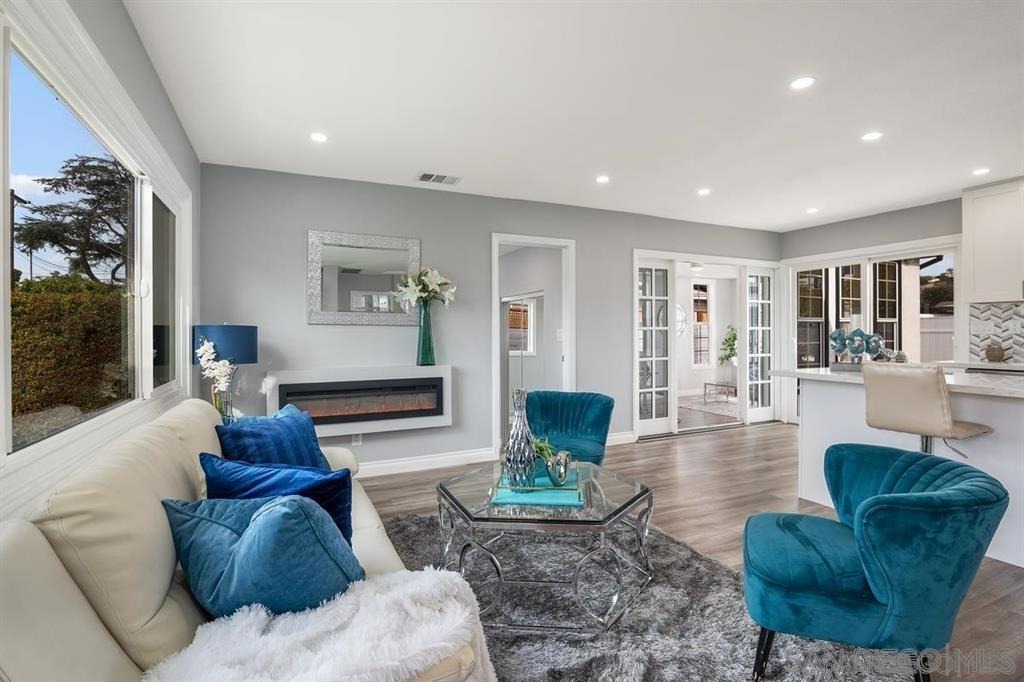 Nashville St, San Diego, CA 92110