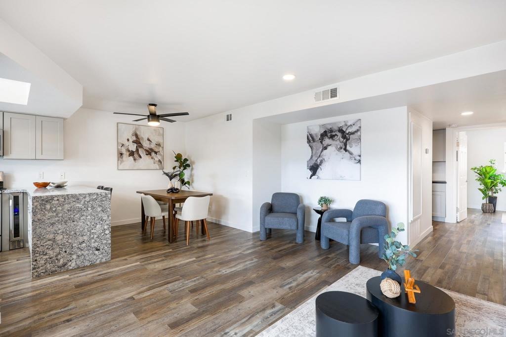 Citracado Pkwy, Escondido, CA 92025