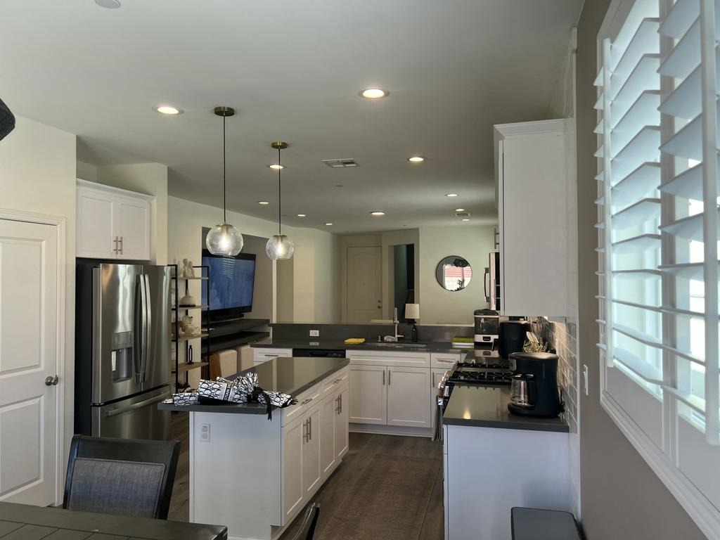 Orchard St, Rialto, CA 92376