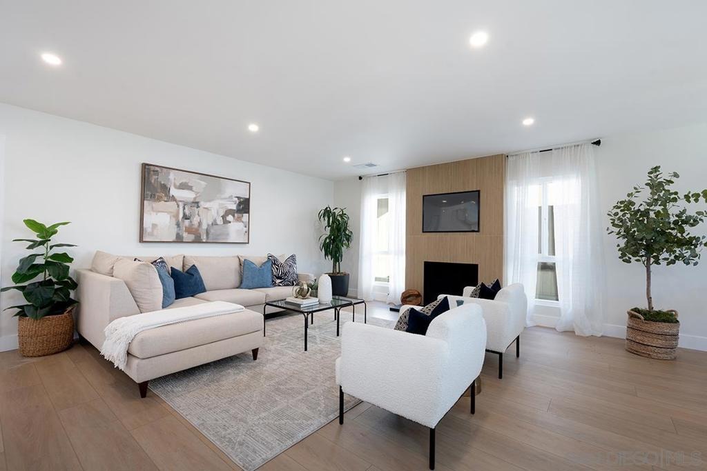 Syracuse Ln, San Diego, CA 92122 #1