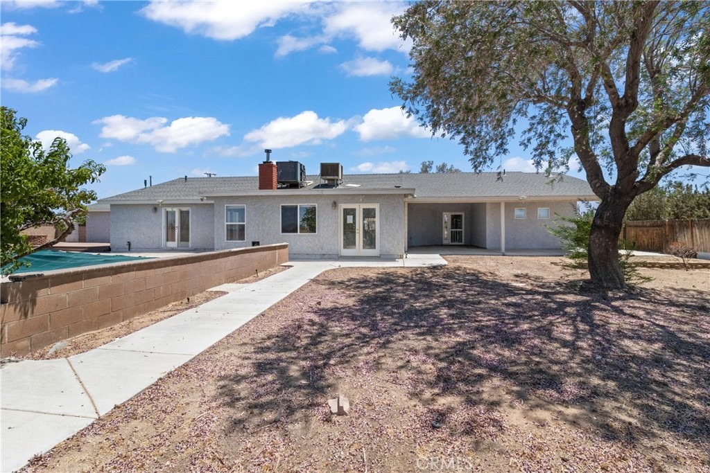 Avenue N8 , Palmdale, CA 93551