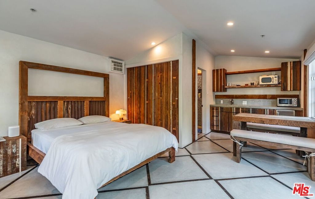 Marmont Ln, Los Angeles, CA 90069 #1