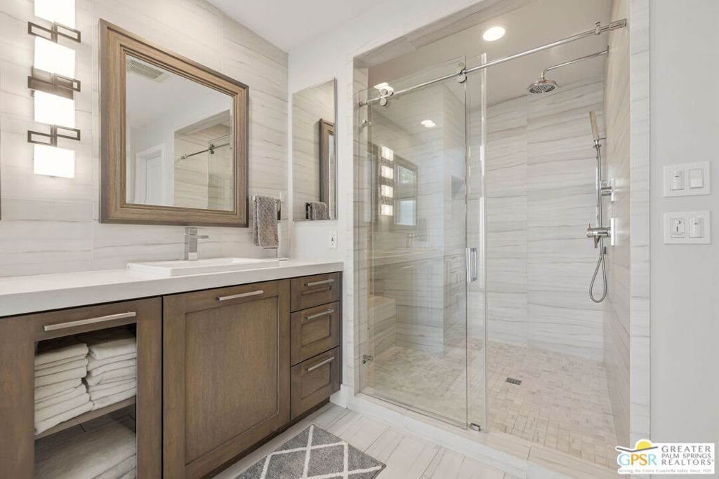 Bluebird Ave, Rancho Mirage, CA 92270