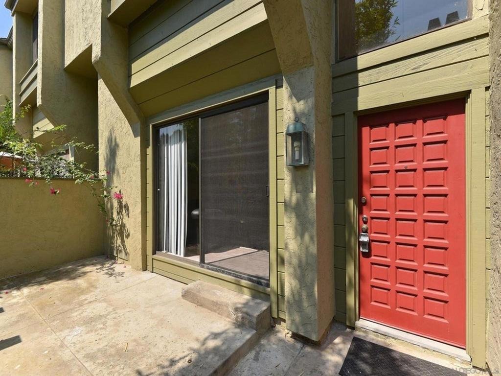 Caminito Eastbluff , LA Jolla, CA 92037