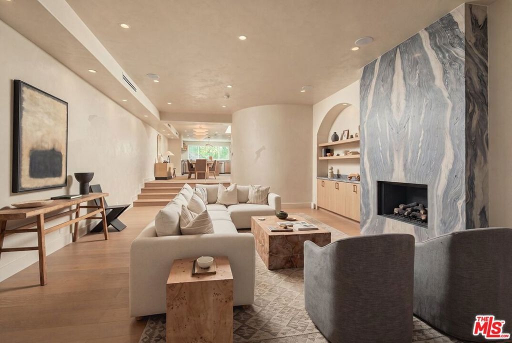 Voyage St, Marina Del Rey, CA 90292