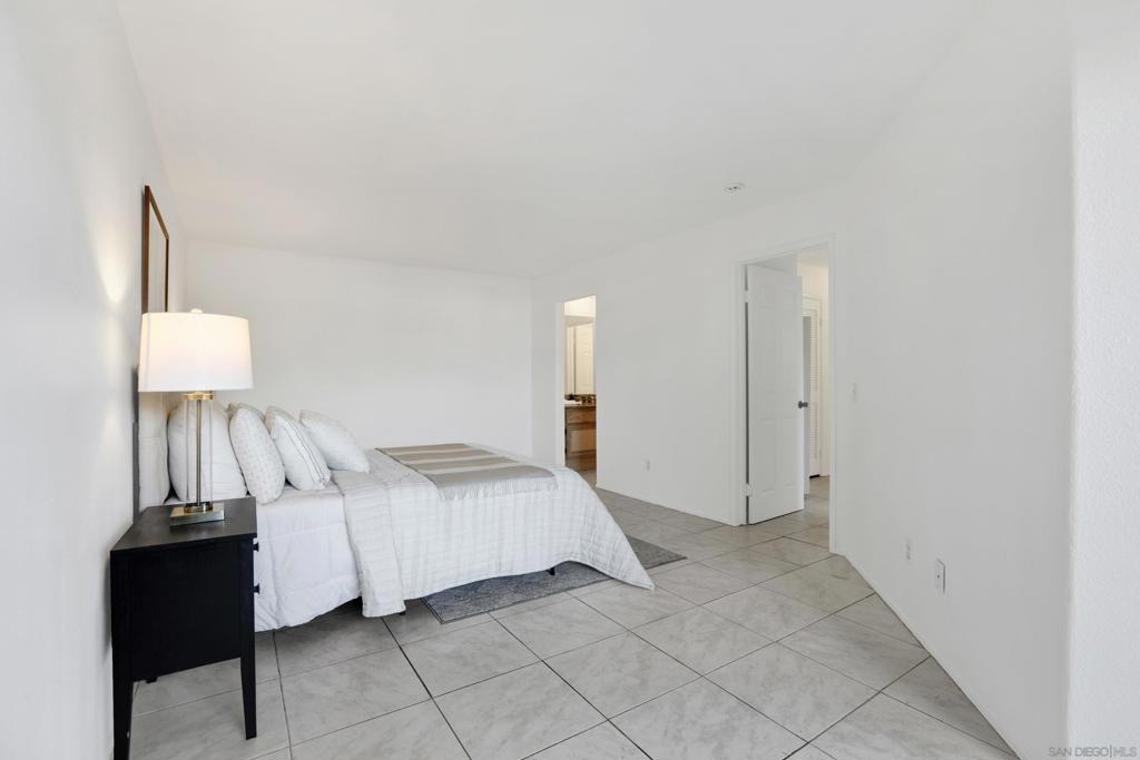 Coolidge St, San Diego, CA 92111