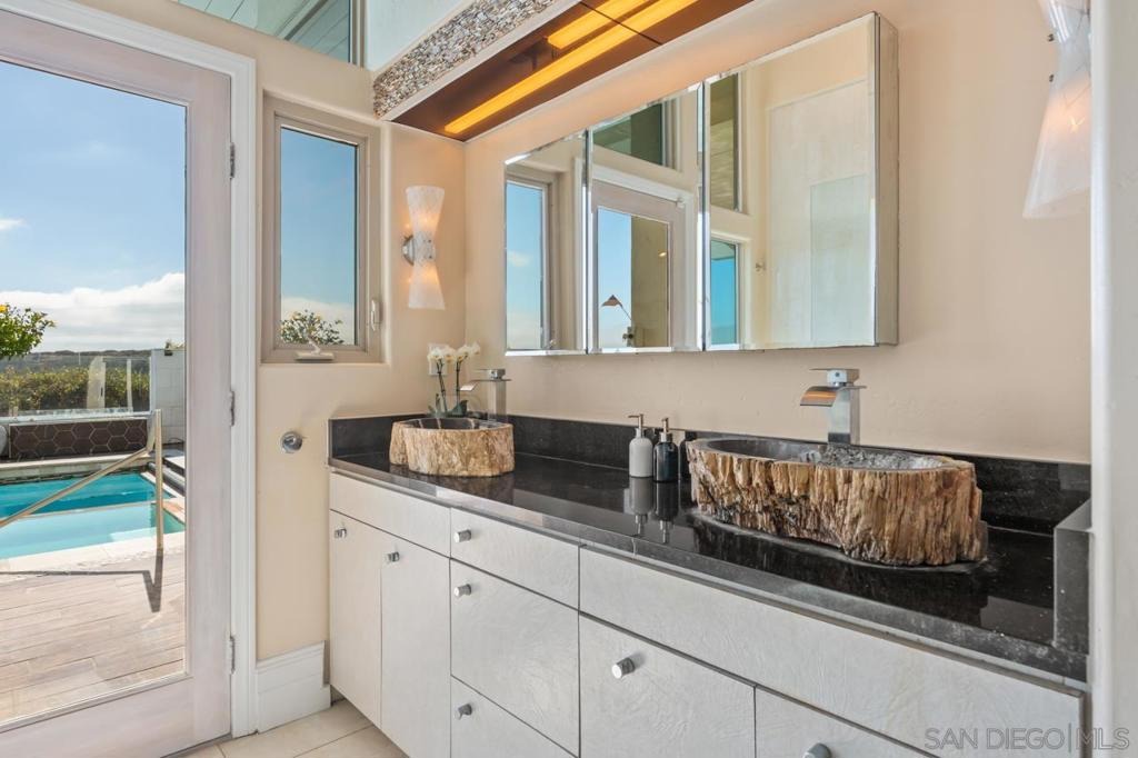 Alto Cerro Cir, San Diego, CA 92109 #1