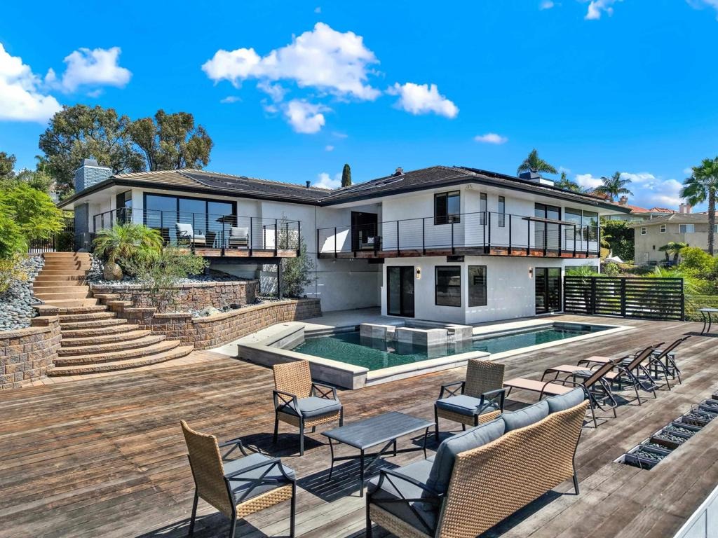 Bruce Rd, Carlsbad, CA 92008