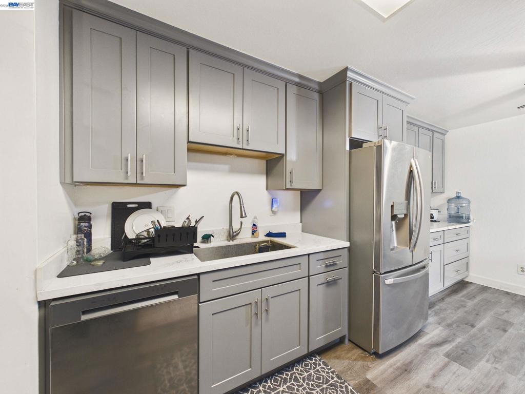 Halford Ave, Santa Clara, CA 95051