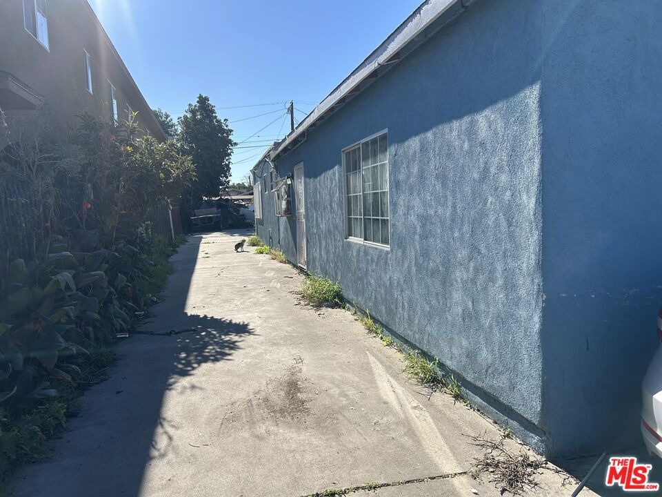 76th St, Los Angeles, CA 90003 #1
