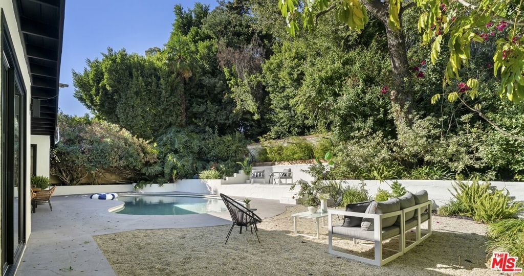Nichols Canyon Rd, Los Angeles, CA 90046 #1