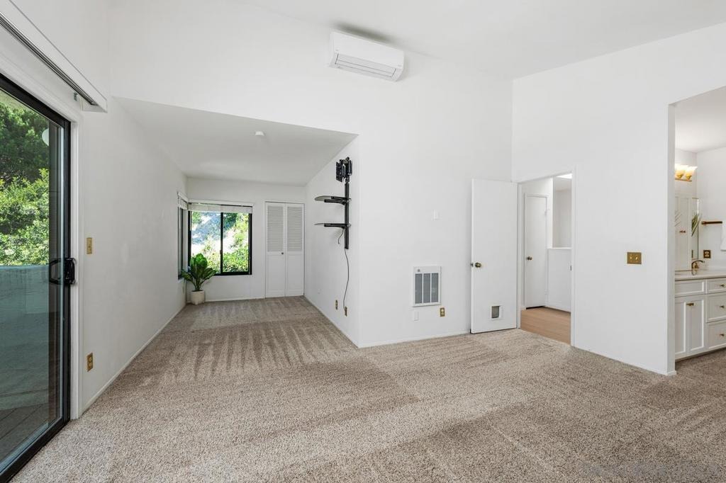 Ariane Dr, San Diego, CA 92117 #1