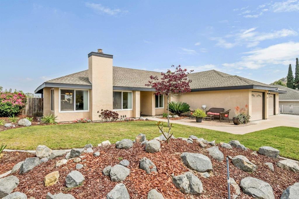Ledgetop Pl, Spring Valley, CA 91977 #1