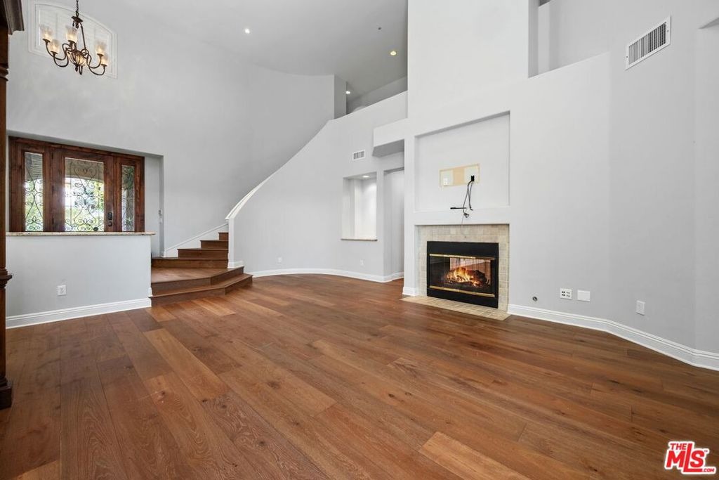 Calle Arbolada , Pacific Palisades, CA 90272 #1