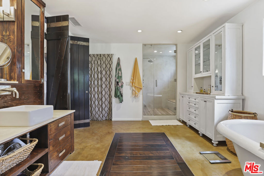 22nd St, Santa Monica, CA 90402 #1