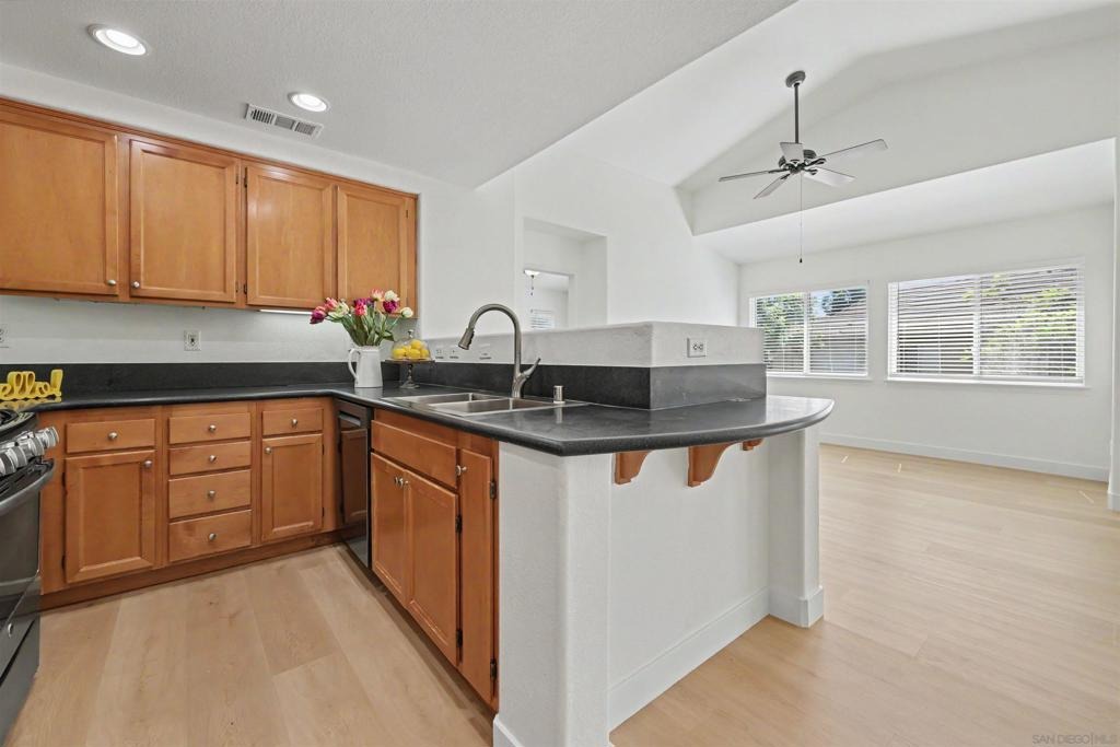 Scripps Poway Pkwy, San Diego, CA 92131