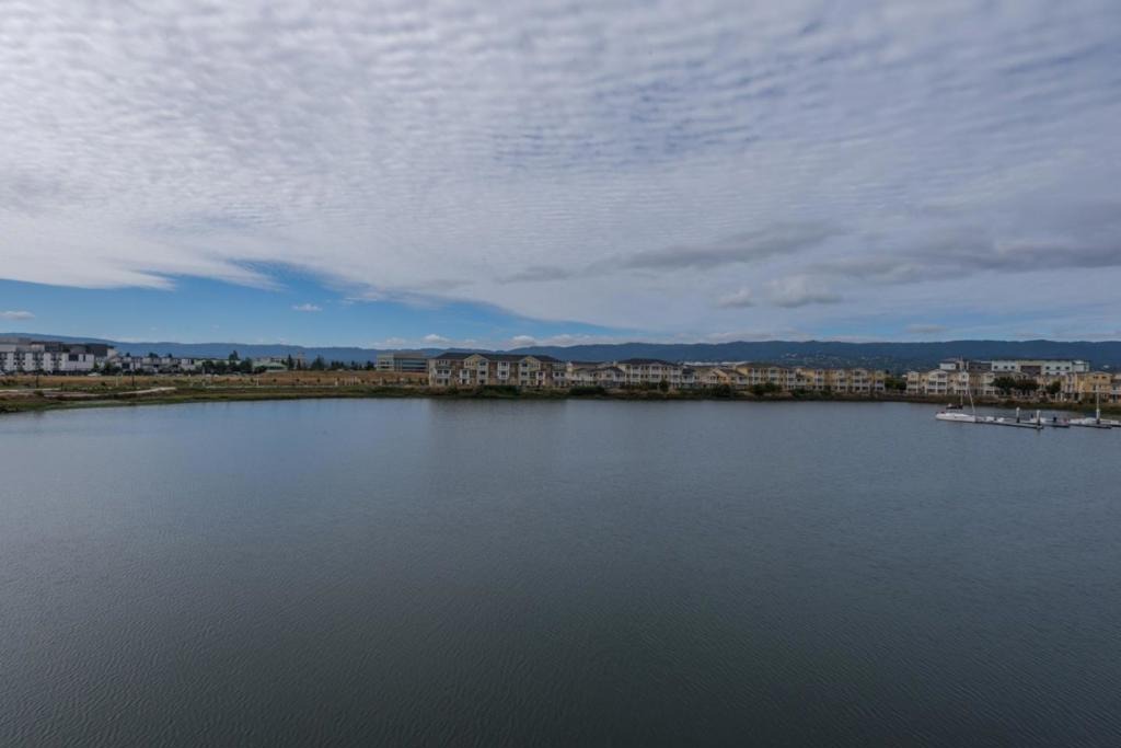 Sea Anchor Dr, Redwood City, CA 94063