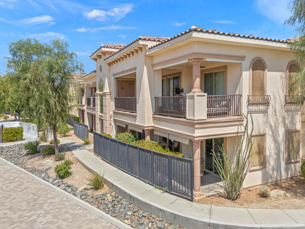 Via Calderia , Palm Desert, CA 92260