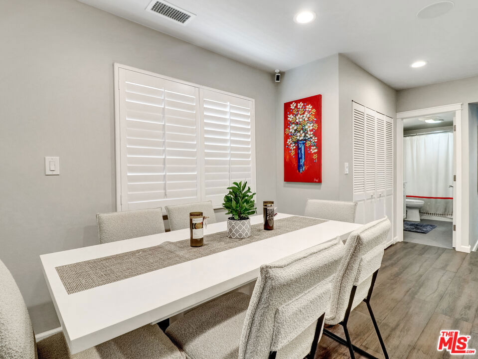 Coolidge Ave, Culver City, CA 90230
