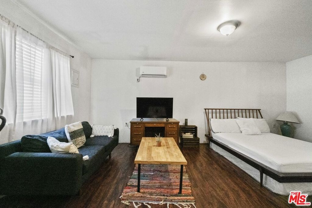 54th St, Los Angeles, CA 90062 #1