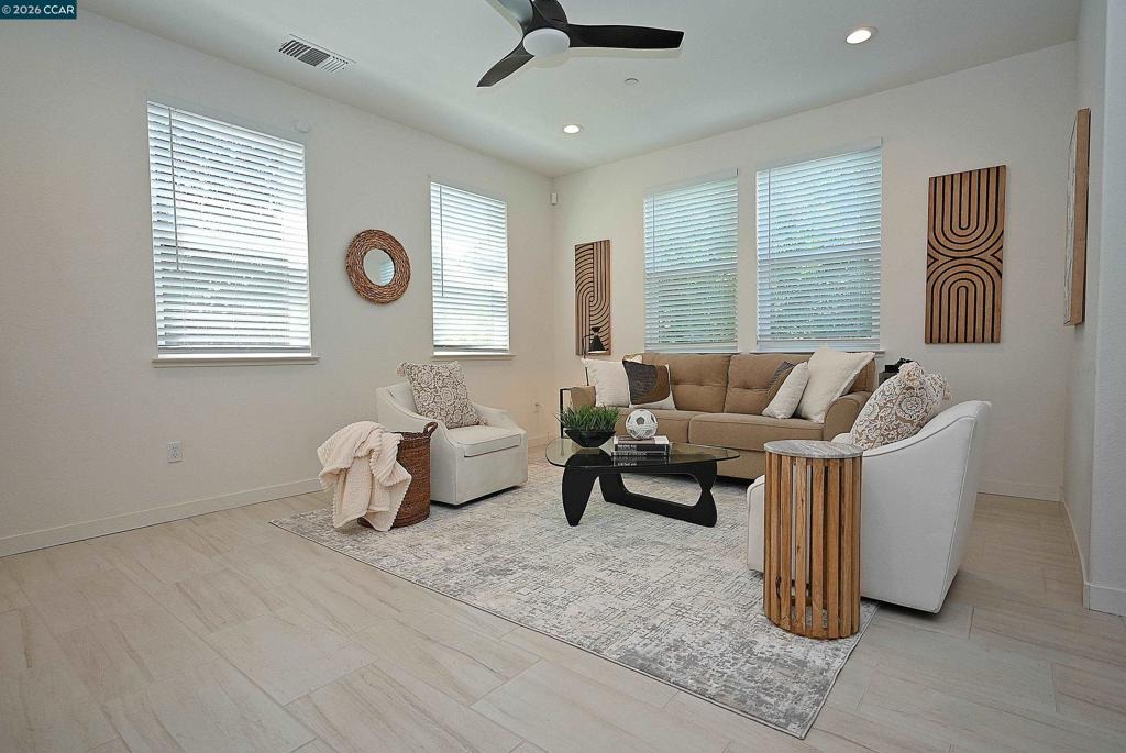 Ashton Way, Pleasant Hill, CA 94523