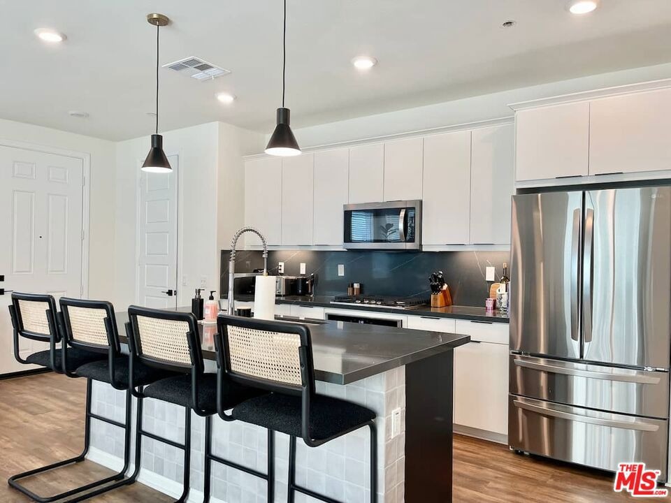 Boulderview Way, Valencia, CA 91381