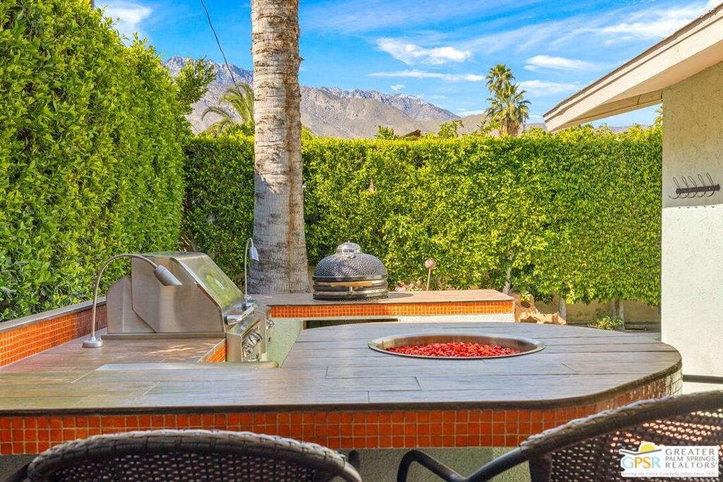 Calle Rolph , Palm Springs, CA 92262