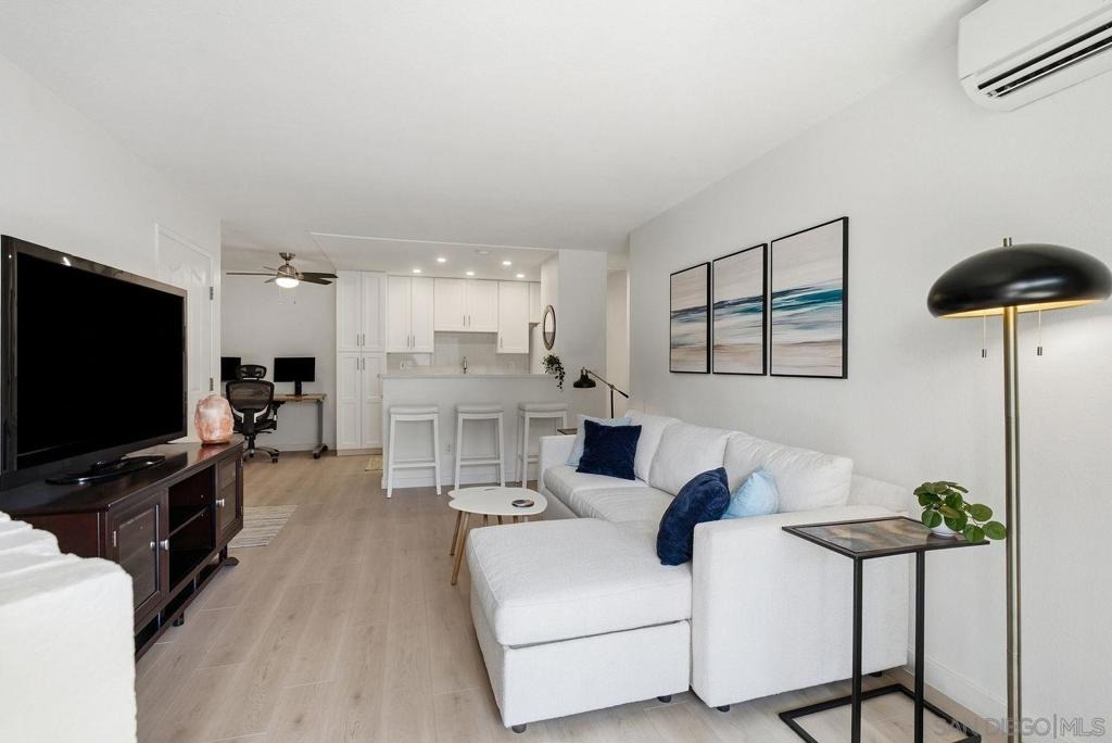 El Camino Real , Encinitas, CA 92024