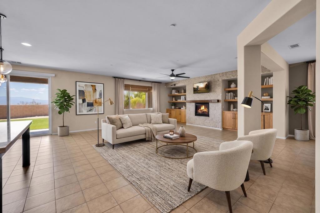 Via Del Sol , Desert Hot Springs, CA 92240