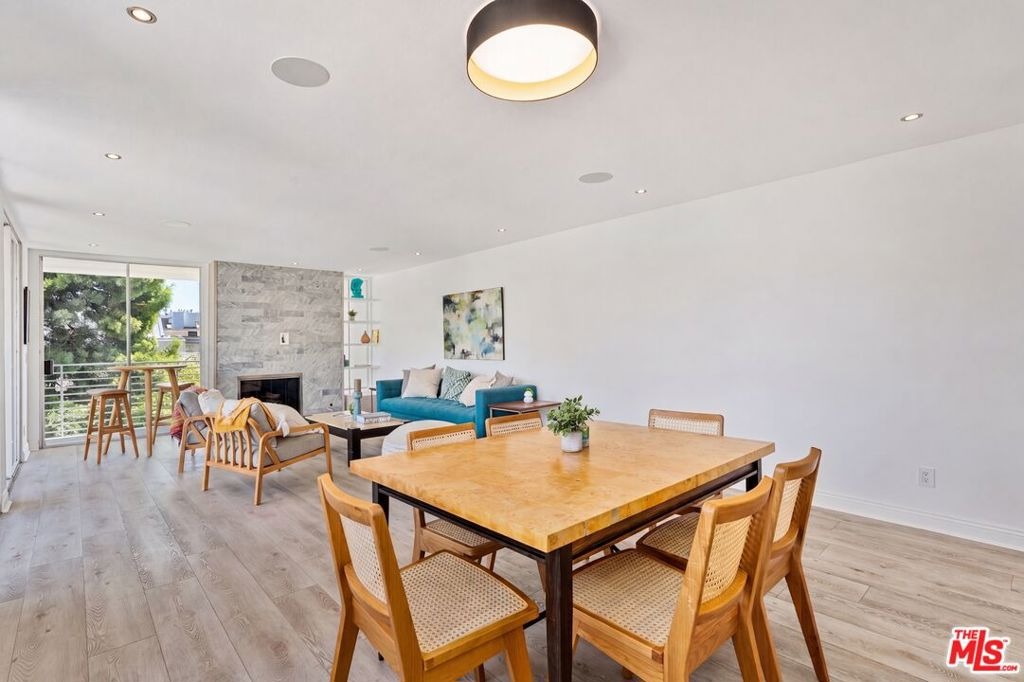 Larrabee St, West Hollywood, CA 90069 #1