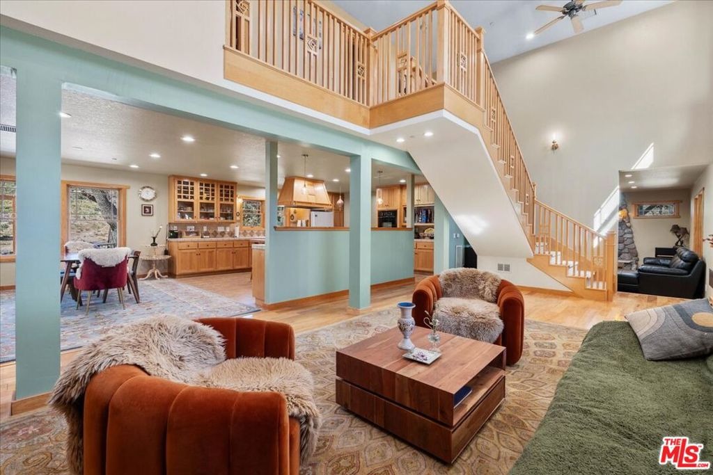 Pine Canyon Rd, Lake Hughes, CA 93532