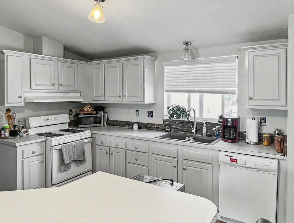 Marina Dr, Thermal, CA 92274