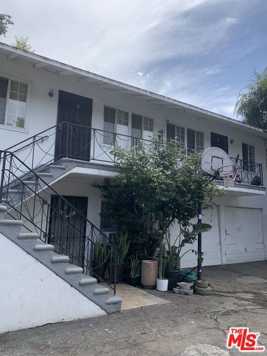 Goodwin Ave, Los Angeles, CA 90039 #1