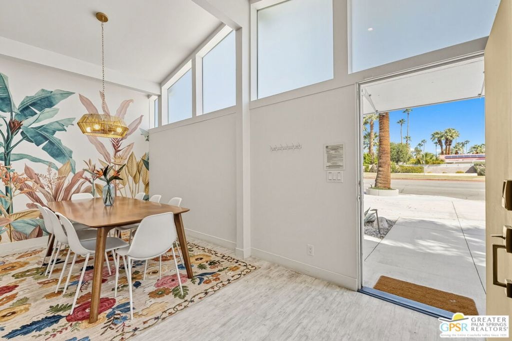 Sunrise Way, Palm Springs, CA 92262