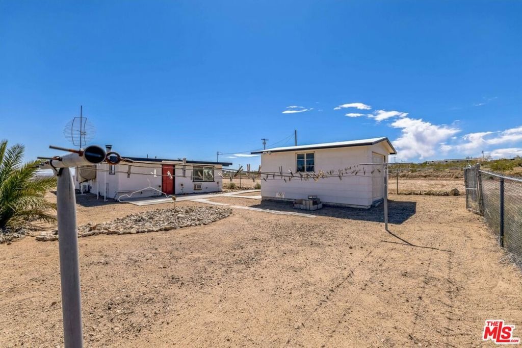 Old Woman Springs Rd, Landers, CA 92285