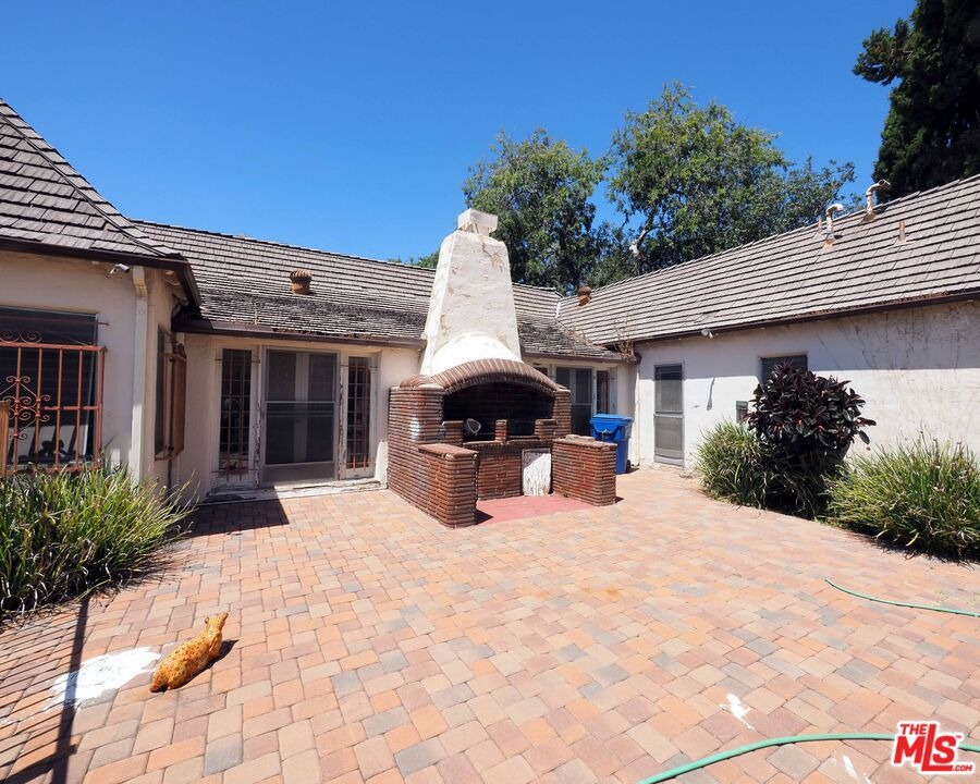 Schumacher Dr, Los Angeles, CA 90048 #1